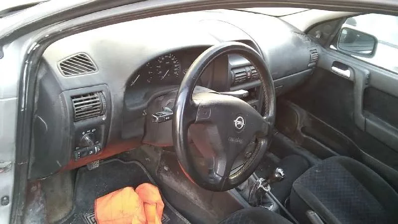 OPEL ASTRA G BERLINA '1999 COMFORT PLATA