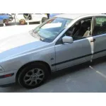 VOLVO S40 BERLINA '1999 1.8I GRIS