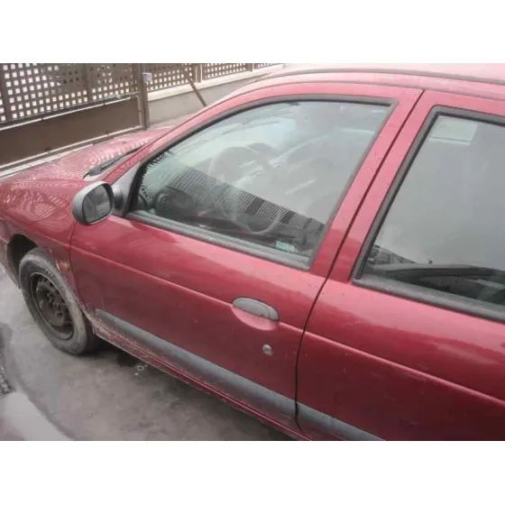 RENAULT MEGANE I CLASSIC (LA0) '1998 1.6 EUROPA GRANATE