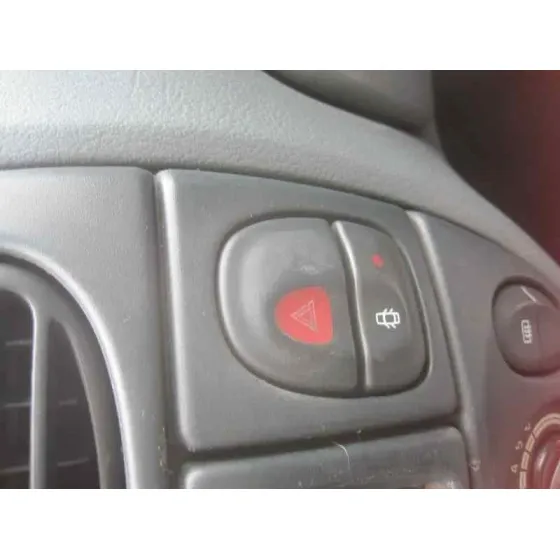 RENAULT MEGANE I CLASSIC (LA0) '1998 1.6 EUROPA GRANATE