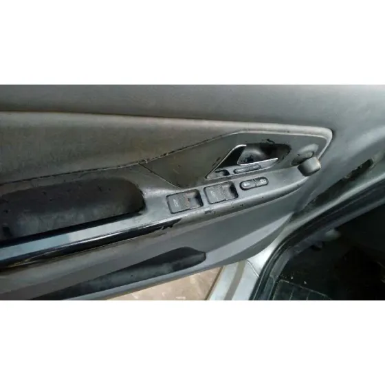 SEAT CORDOBA BERLINA (6K2) '1999 STELLA PLATA