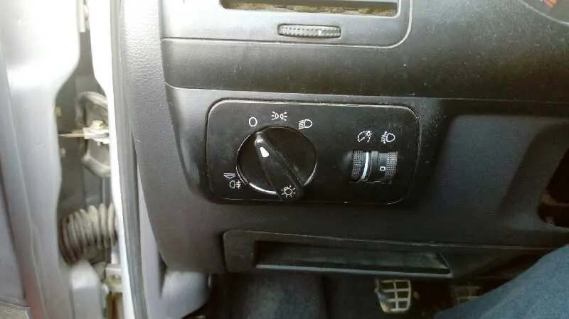 SEAT CORDOBA BERLINA (6K2) '1999 STELLA PLATA