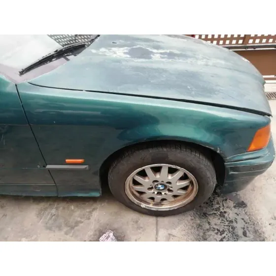 BMW SERIE 3 COMPACTO (E36) '1997 318TI VERDE BOTELLA