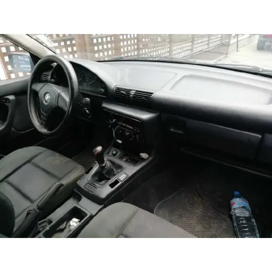 BMW SERIE 3 COMPACTO (E36) '1997 318TI VERDE BOTELLA