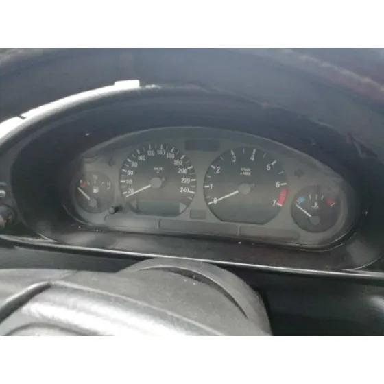BMW SERIE 3 COMPACTO (E36) '1997 318TI VERDE BOTELLA