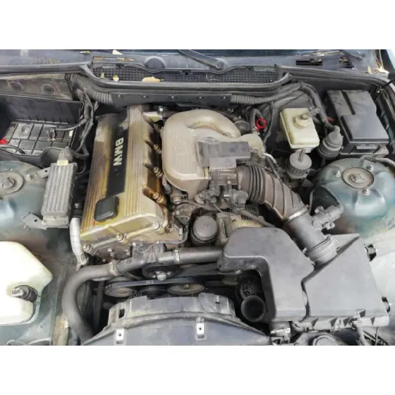 BMW SERIE 3 COMPACTO (E36) '1997 318TI VERDE BOTELLA