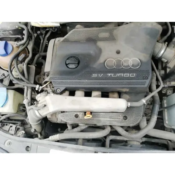 AUDI A3 (8L) '2000 1.8 20V TURBO NEGRO
