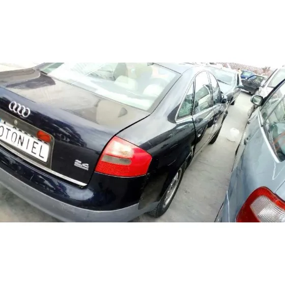 AUDI A6 BERLINA (4B2) '1998 2.4 QUATTRO NEGRO