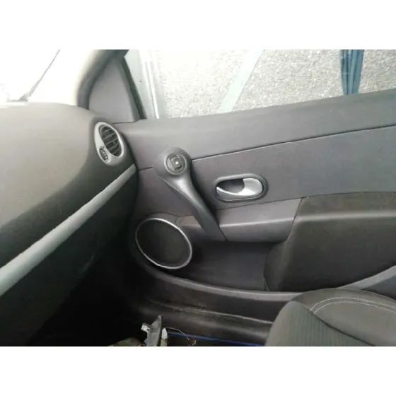 RENAULT CLIO III '2006 1.5 DCI DIESEL CAT GRIS