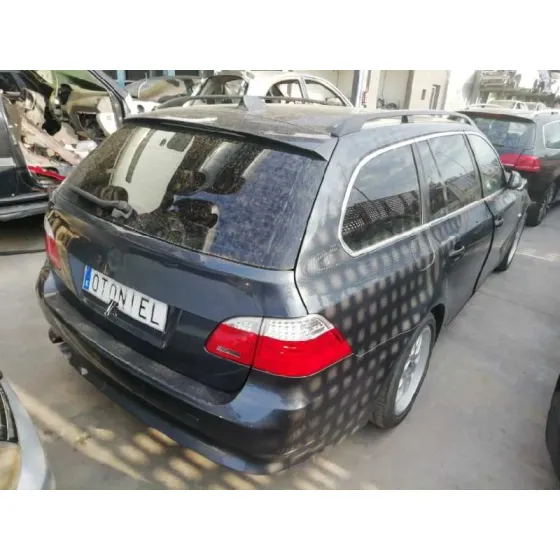 BMW SERIE 5 TOURING (E61) '2009 525D NEGRO