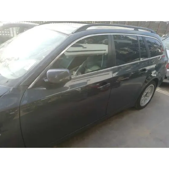 BMW SERIE 5 TOURING (E61) '2009 525D NEGRO