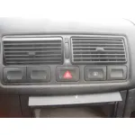 VOLKSWAGEN GOLF IV BERLINA (1J1) VOLKSWAGEN GOLF IV BERLINA (1J1) '1998 1.6 BLANCO 1997