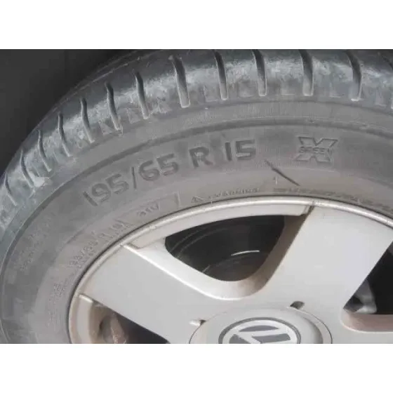 VOLKSWAGEN GOLF IV BERLINA (1J1) '1998 1.6 BLANCO