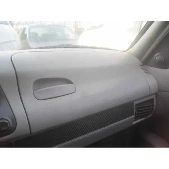 SKODA FELICIA BERLINA ( 791) '1999 GLX PLATA