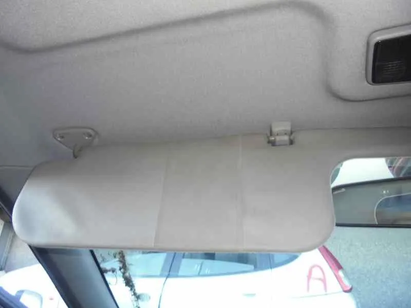 MITSUBISHI GALANT BERLINA (EA0) '1998 2000 GLS CLIMATIZADO GRIS