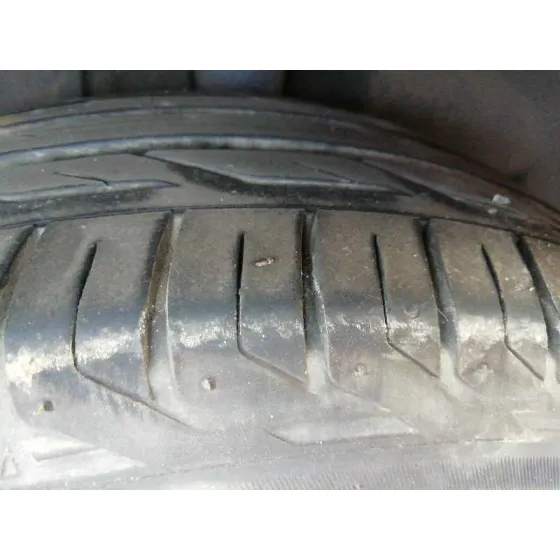 VOLKSWAGEN PASSAT BERLINA (3B2) '1997 1.8 GRIS PLATA