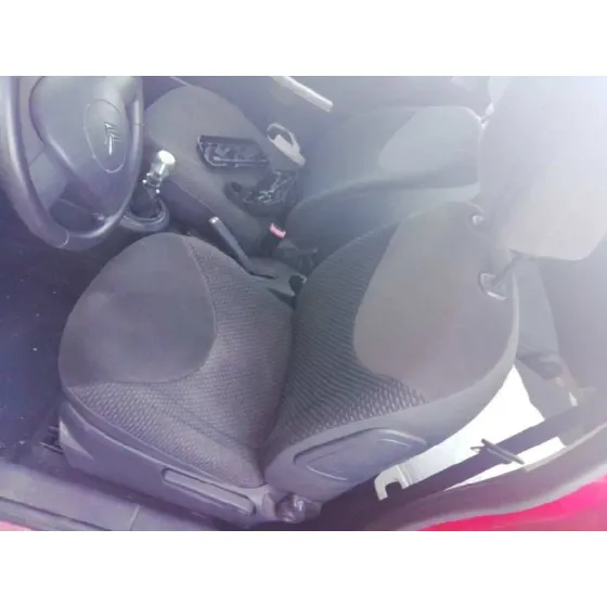 CITROEN C2 '2009 1.4 HDI ROJO