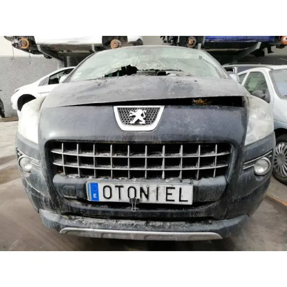 PEUGEOT 3008 '2009 CONFORT NEGRO/CALCINADO