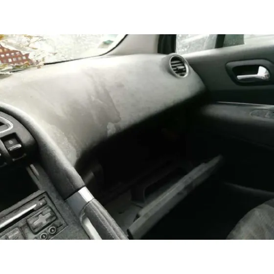 PEUGEOT 3008 '2009 CONFORT NEGRO/CALCINADO