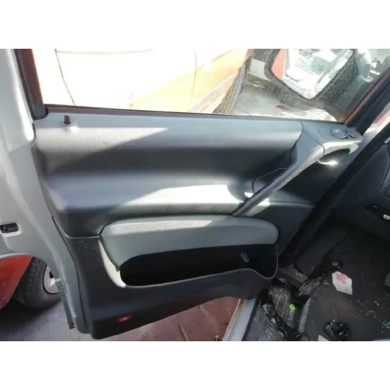 MERCEDES VIANO (639) '2014 3.0 CDI CAT GRIS