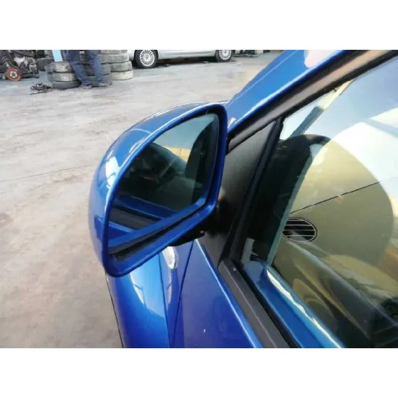 VOLKSWAGEN NEW BEETLE (9C1/1C1) '2002 1.6 AZUL