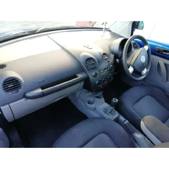 VOLKSWAGEN NEW BEETLE (9C1/1C1) '2002 1.6 AZUL