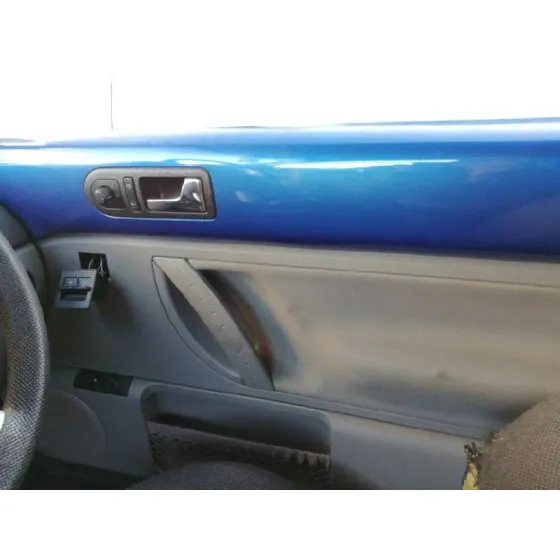 VOLKSWAGEN NEW BEETLE (9C1/1C1) '2002 1.6 AZUL