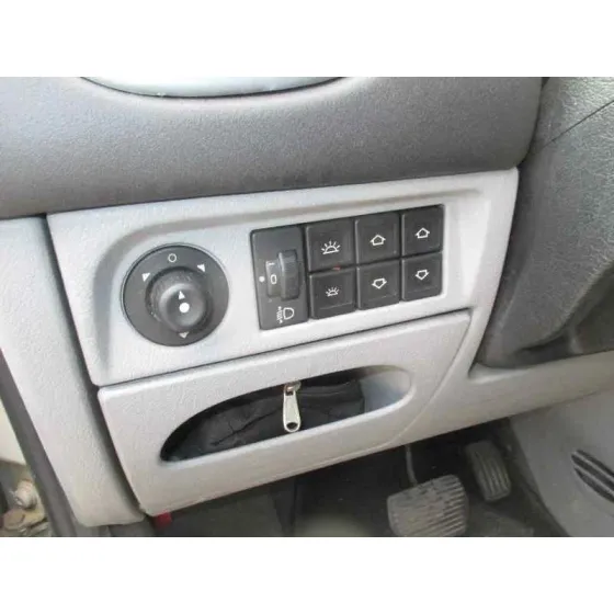 CITROEN XSARA PICASSO '2003 2.0 16V EXCLUSIVE PLATA