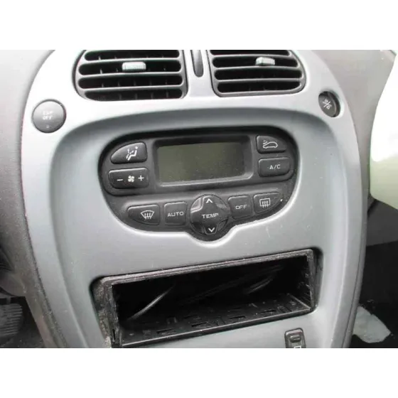 CITROEN XSARA PICASSO '2003 2.0 16V EXCLUSIVE PLATA