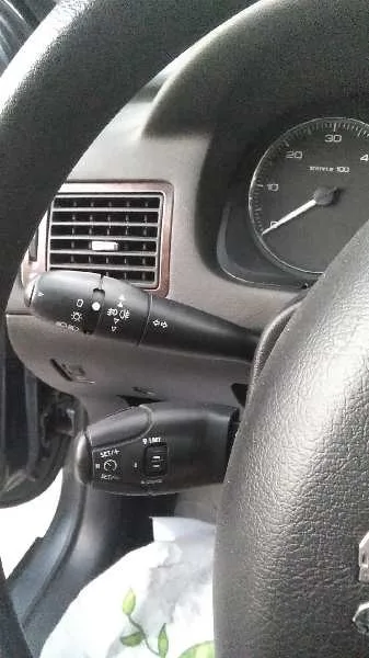 PEUGEOT 307 BERLINA (S2) '2006 XT GRIS CENIZA