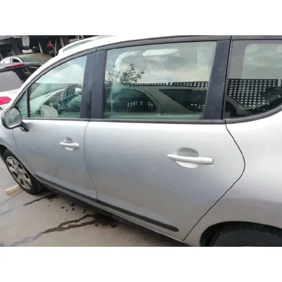 PEUGEOT 3008 '2010 CONFORT GRIS