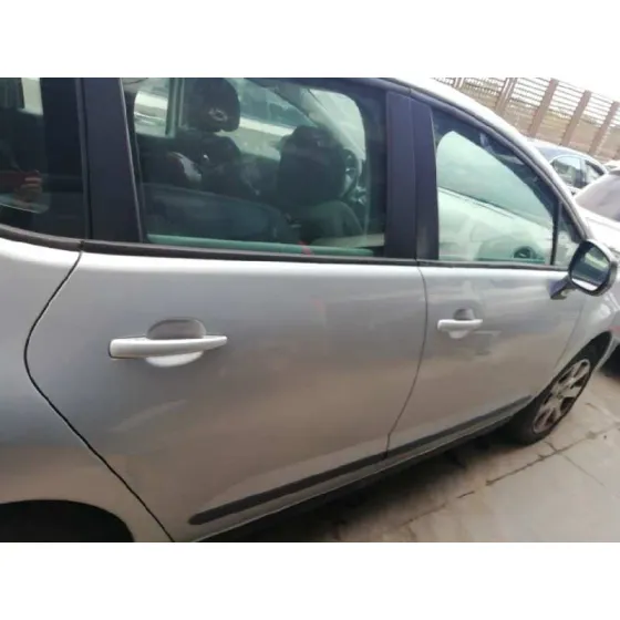 PEUGEOT 3008 '2010 CONFORT GRIS
