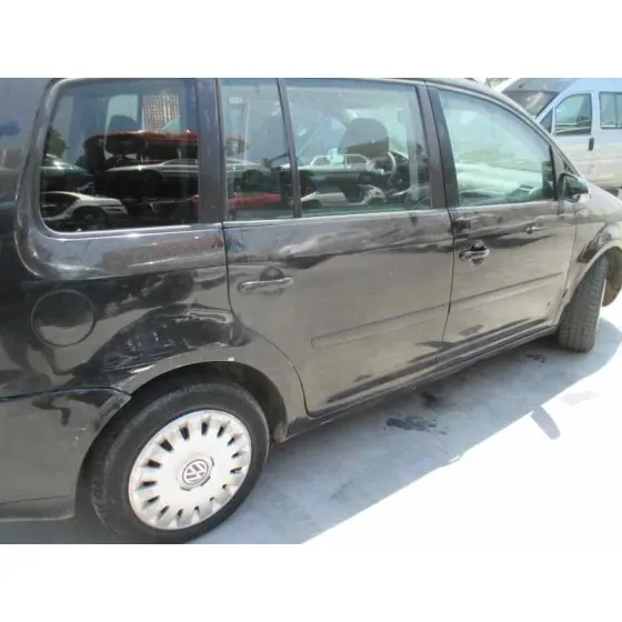 VOLKSWAGEN TOURAN (1T1) '2006 TRENDLINE NEGRO