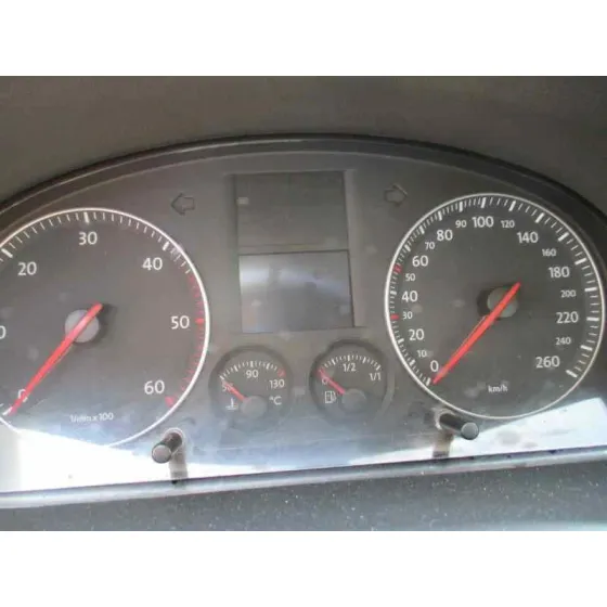 VOLKSWAGEN TOURAN (1T1) '2006 TRENDLINE NEGRO