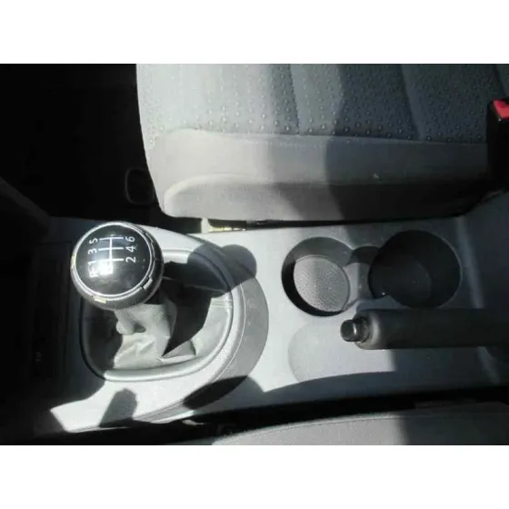 VOLKSWAGEN TOURAN (1T1) '2006 TRENDLINE NEGRO
