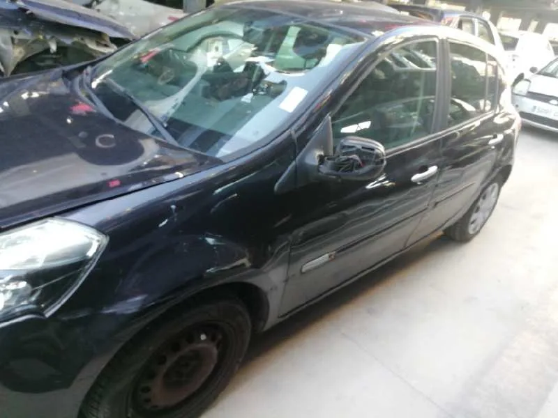 RENAULT CLIO III '2010 AUTHENTIQUE NEGRO