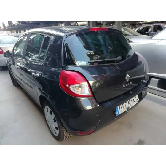 RENAULT CLIO III '2010 AUTHENTIQUE NEGRO