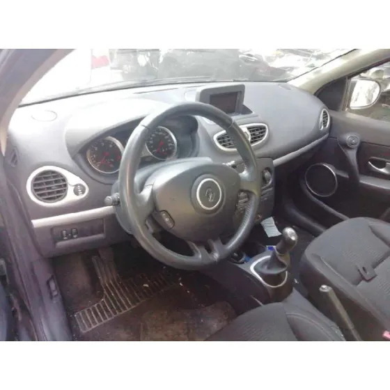 RENAULT CLIO III '2010 AUTHENTIQUE NEGRO