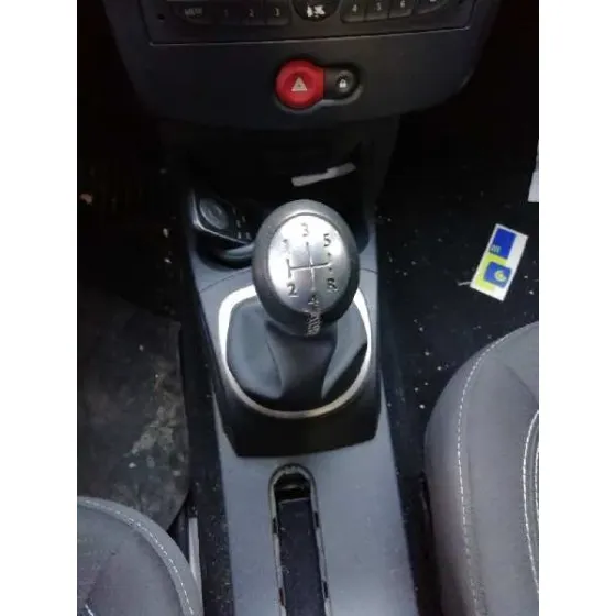 RENAULT CLIO III '2010 AUTHENTIQUE NEGRO