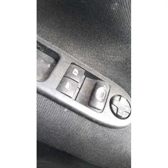PEUGEOT 207 '2007 CONFORT BLANCO