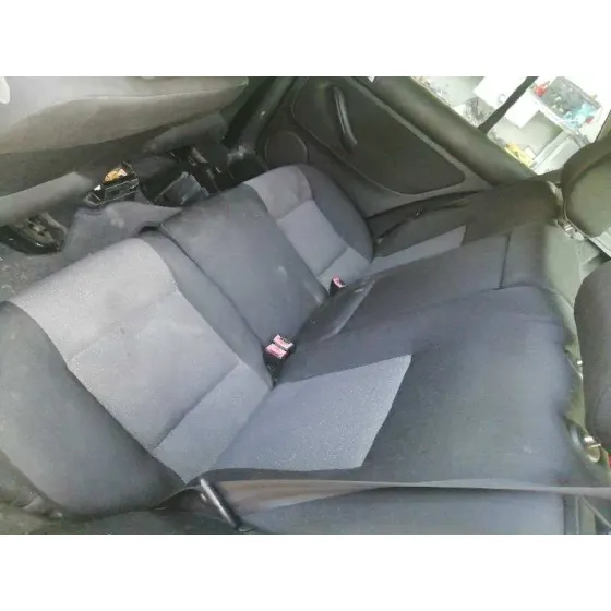 VOLKSWAGEN GOLF IV BERLINA (1J1) '2001 BASICO AZUL