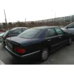 MERCEDES-BENZ CLASE E (W210) BERLINA MERCEDES CLASE E (W210) BERLINA '1999 200 (210.035) AZUL MARINO 1995