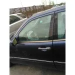 MERCEDES-BENZ CLASE E (W210) BERLINA MERCEDES CLASE E (W210) BERLINA '1999 200 (210.035) AZUL MARINO 1995