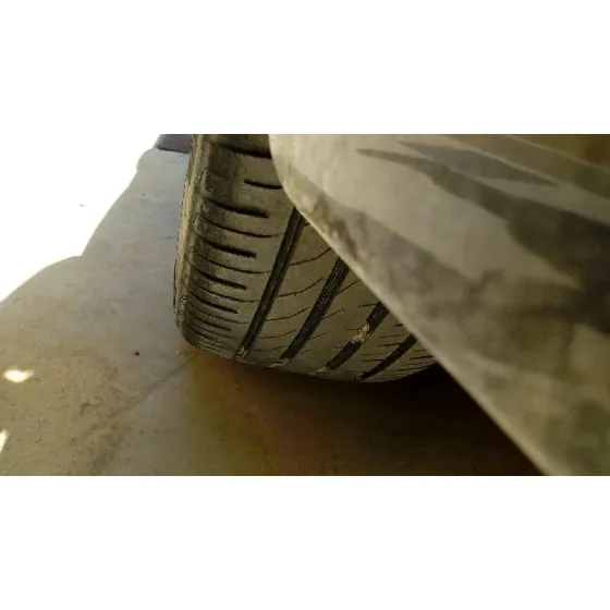 BMW SERIE 5 BERLINA (E39) '1998 2.8 24V CAT VERDE
