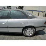 OPEL OMEGA B '1996 CD BERLINA GRIS