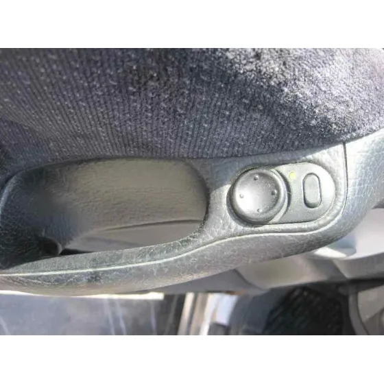 OPEL OMEGA B '1996 CD BERLINA GRIS