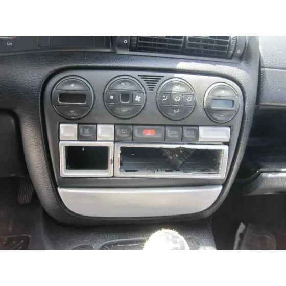 OPEL OMEGA B '1996 CD BERLINA GRIS