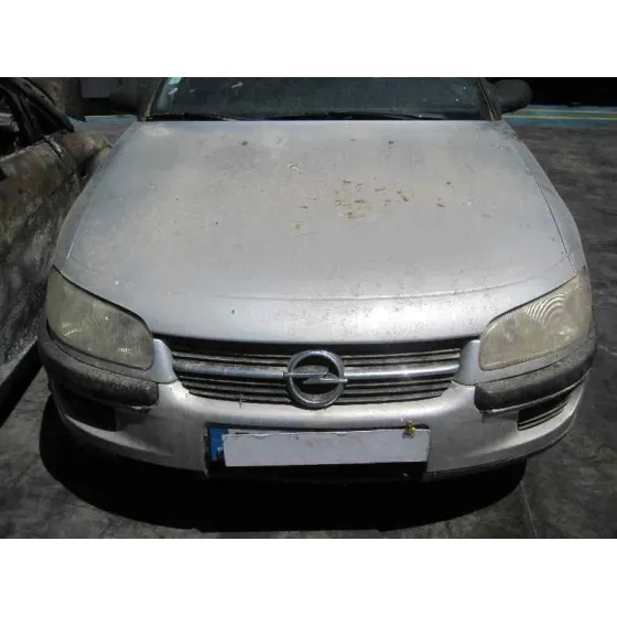 OPEL OMEGA B '1996 CD BERLINA GRIS