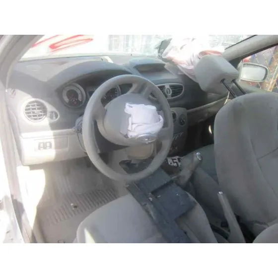 RENAULT CLIO III '2007 AUTHENTIQUE PLATA