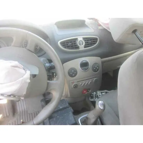 RENAULT CLIO III '2007 AUTHENTIQUE PLATA
